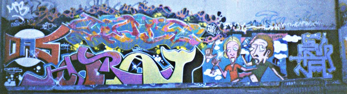GLOBE + HORA + CAPRA  1999